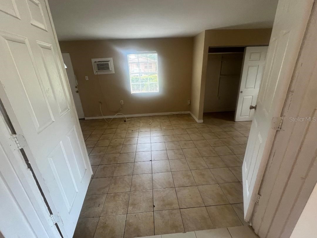 5011 N 39th Street Tampa FL 33610 TB8508534 image14