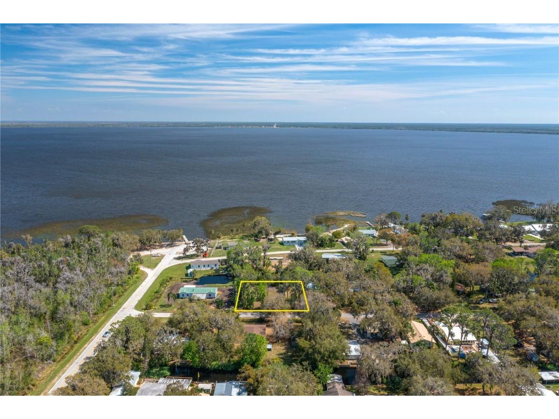 5011 Pineapple Street Lake Wales FL 33898 - LAKE WALK IN WATER P4933796 image3