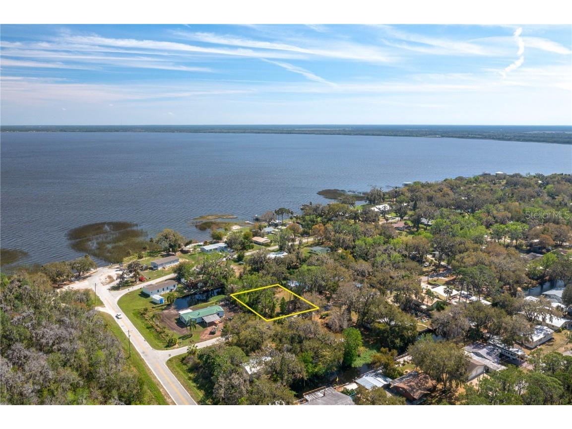 5011 Pineapple Street Lake Wales FL 33898 - LAKE WALK IN WATER P4933796 image4