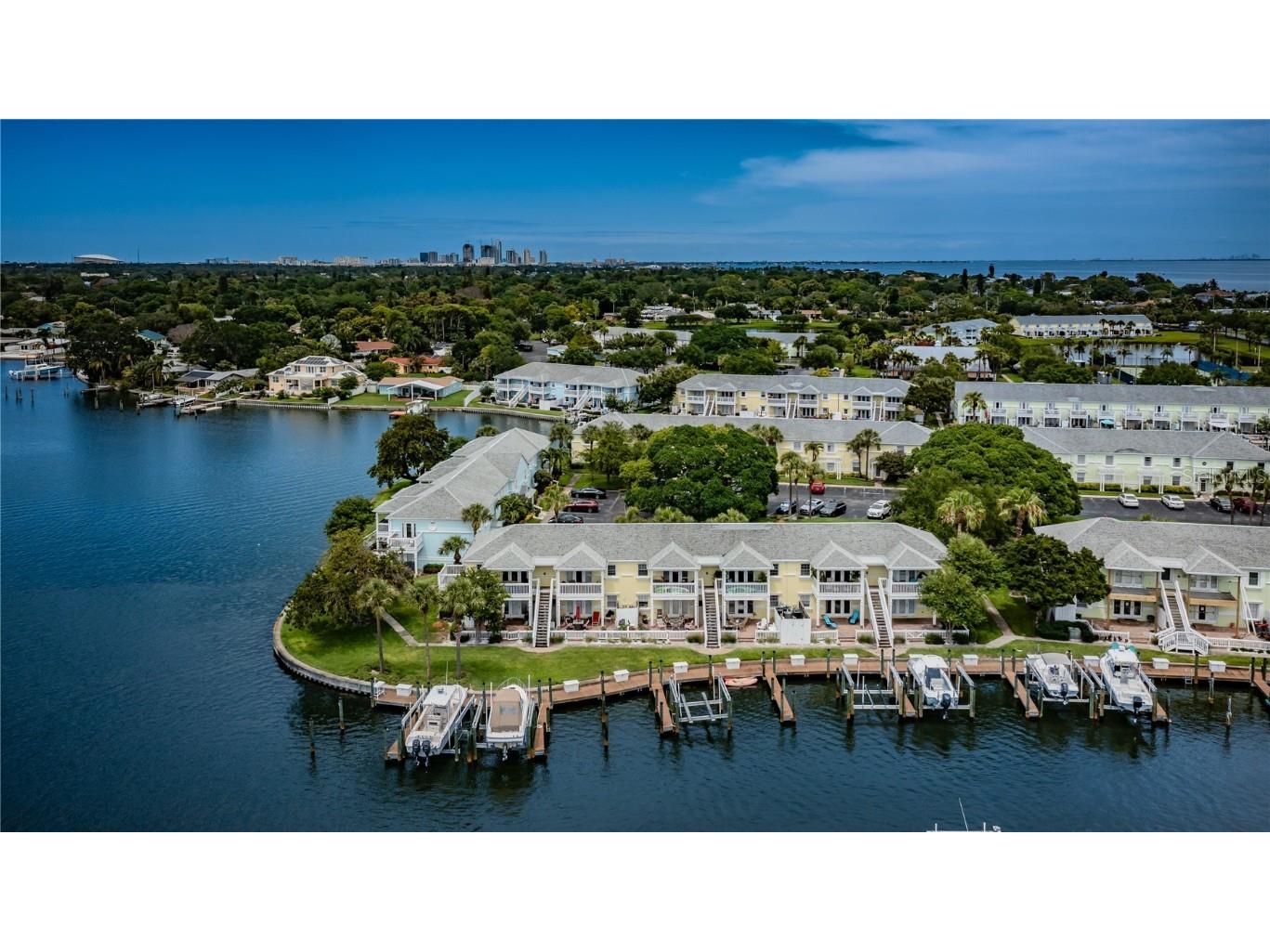 5011 Starfish Drive SE #A Saint Petersburg FL 33705 - LITTLE BAYOU U8159684 image1