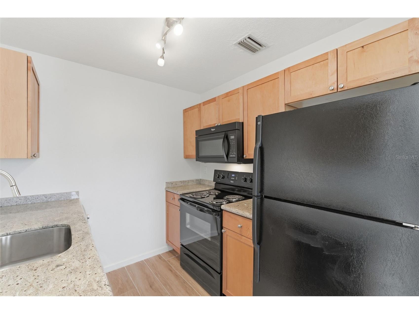 5011 Starfish Drive SE #D Saint Petersburg FL 33705 TB8473660 image12