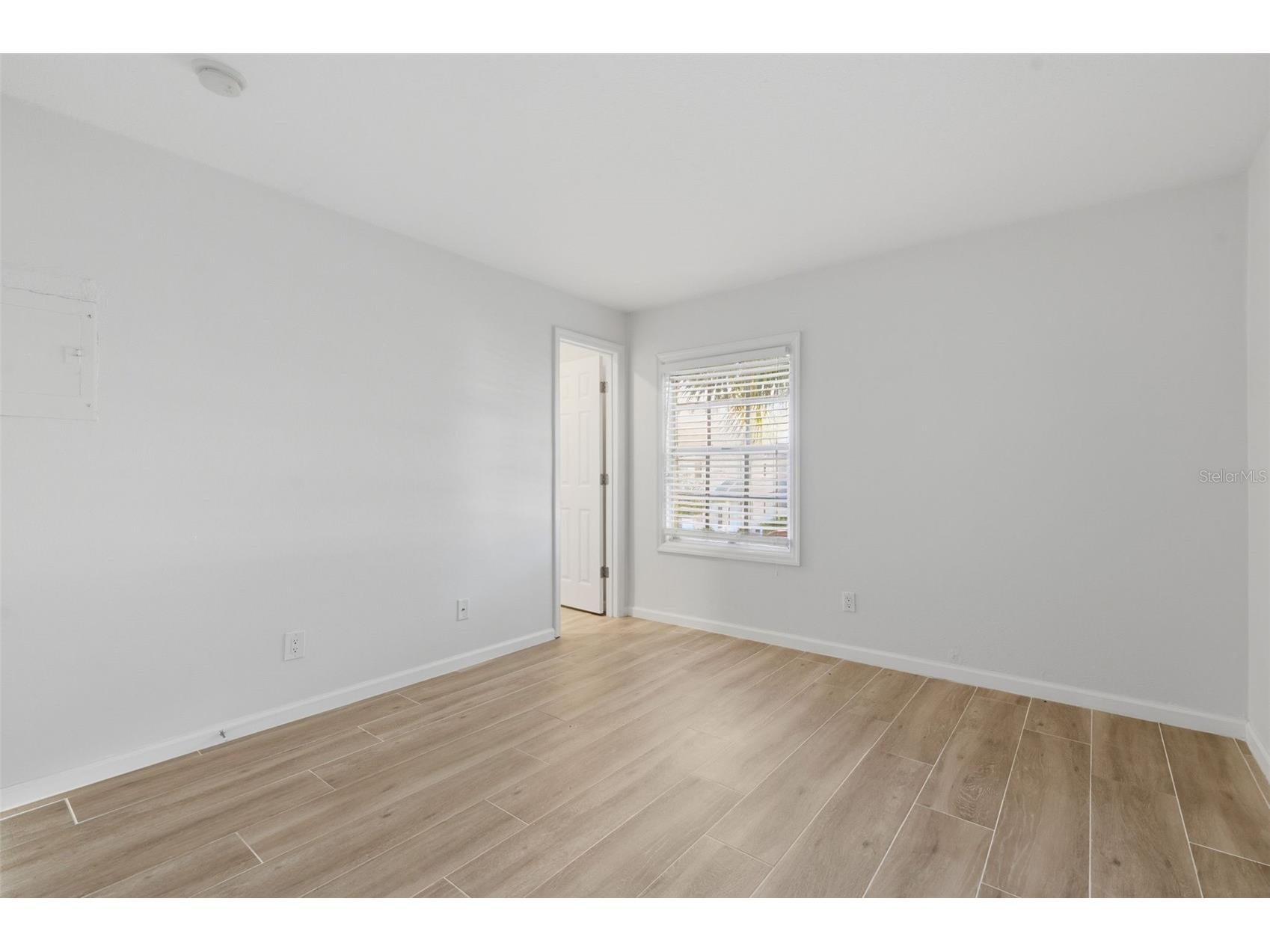 5011 Starfish Drive SE #D Saint Petersburg FL 33705 TB8473660 image17