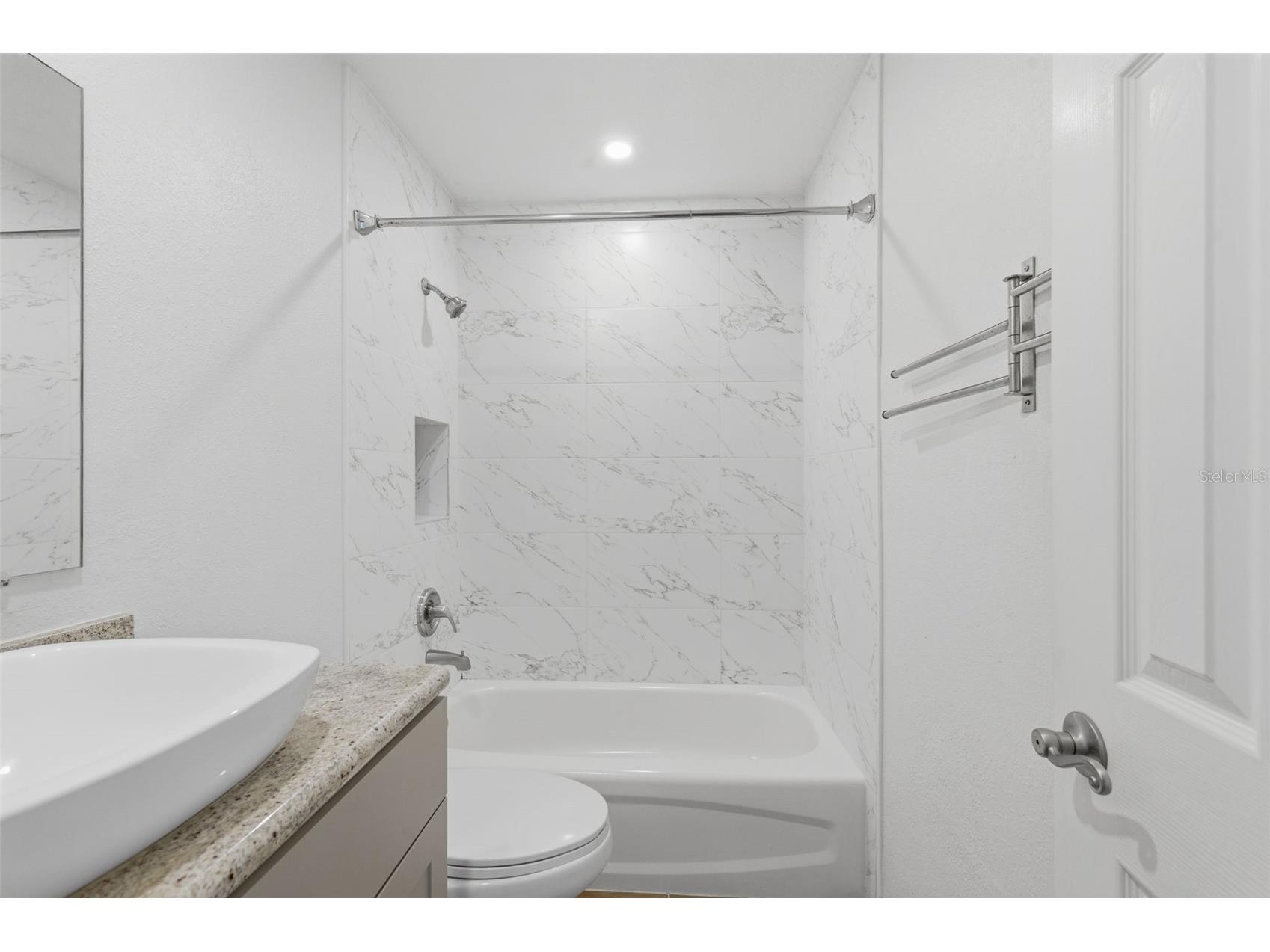 5011 Starfish Drive SE #D Saint Petersburg FL 33705 TB8473660 image20
