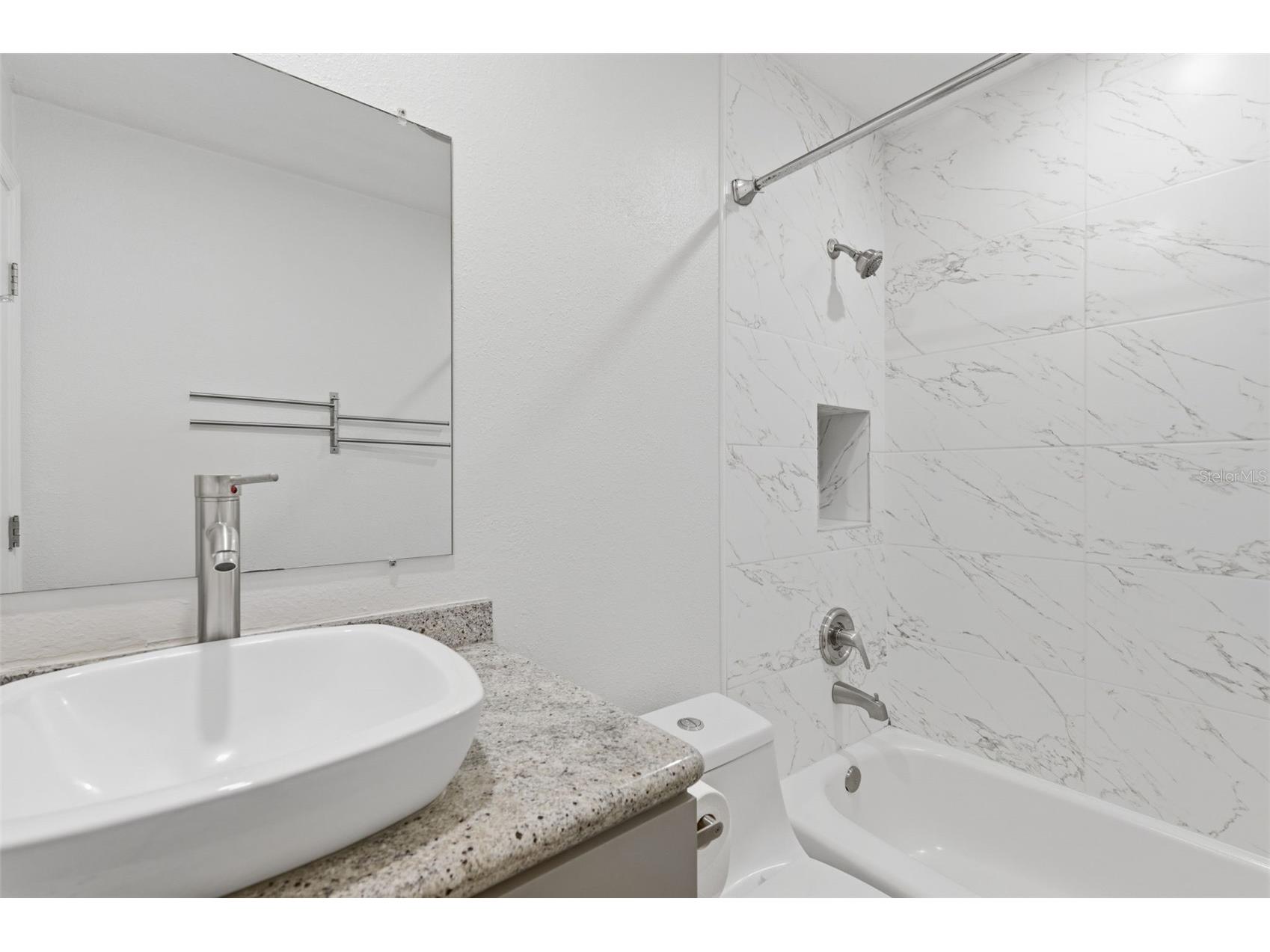 5011 Starfish Drive SE #D Saint Petersburg FL 33705 TB8473660 image21