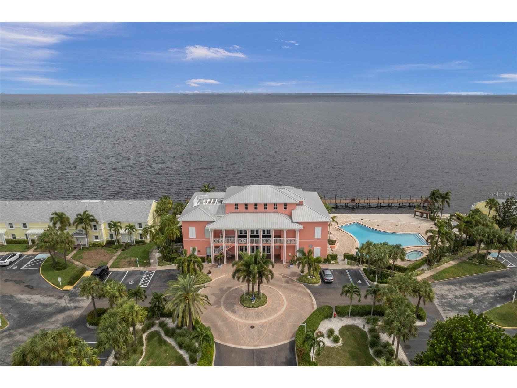 5011 Starfish Drive SE #D Saint Petersburg FL 33705 TB8473660 image44