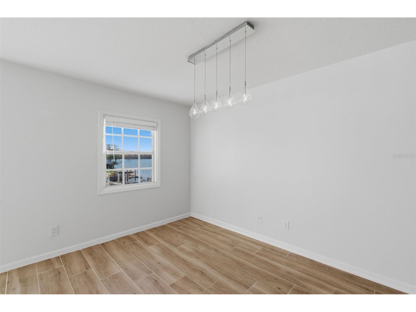 5011 Starfish Drive SE #D Saint Petersburg FL 33705 TB8473660 image7