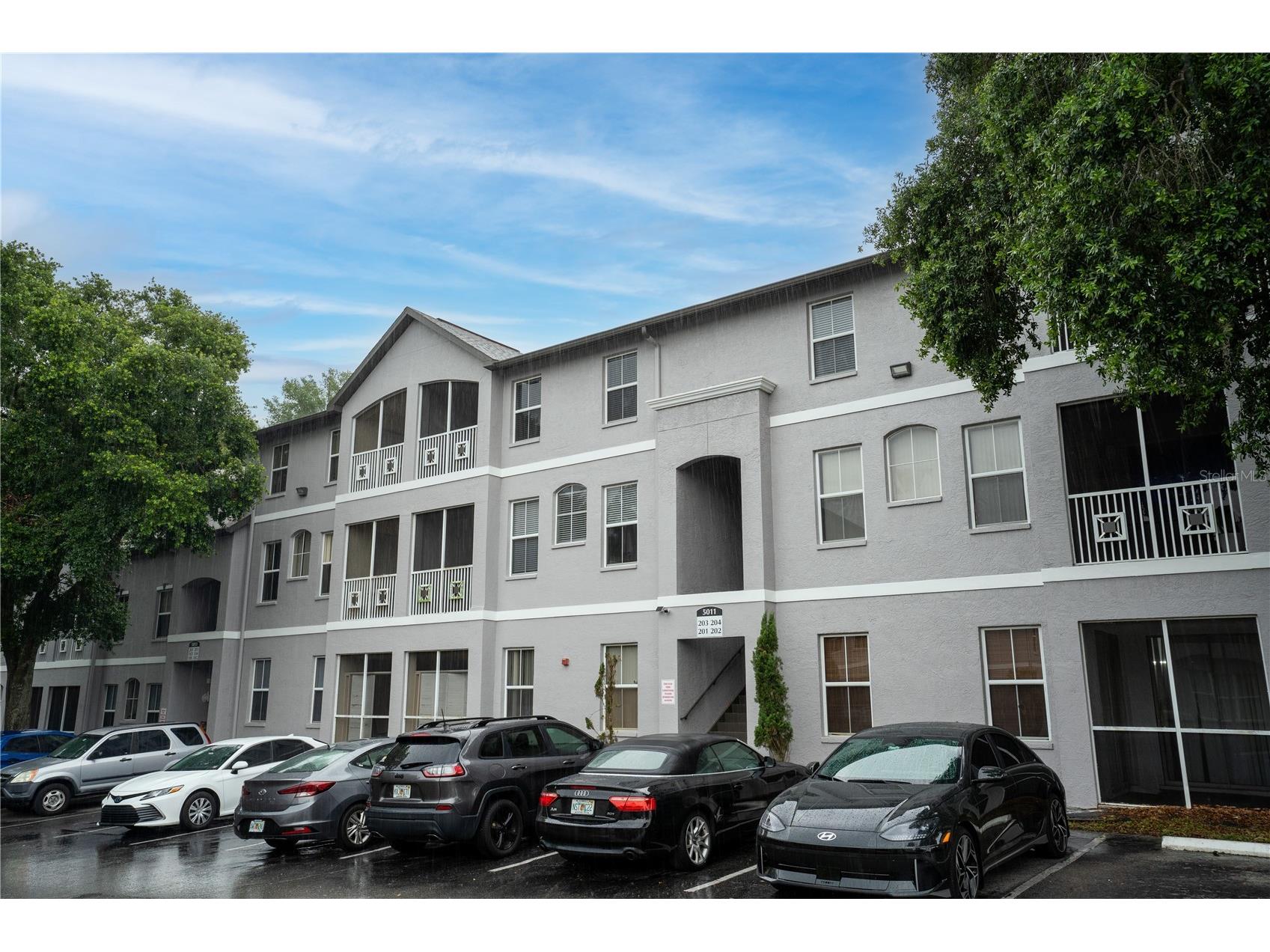 5011 Sunridge Palms Drive #204 Tampa FL 33617 TB8499563 image1