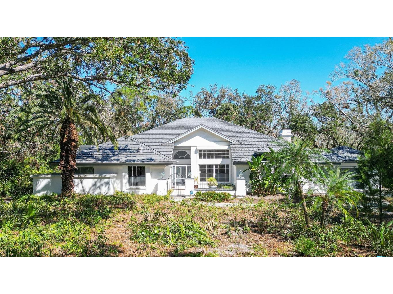 5011 Windsor Park Sarasota FL 34235 A4639964 image1