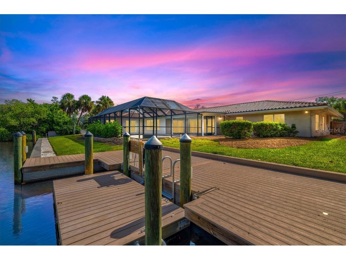 5012 Higel Avenue Sarasota FL 34242 A4658844 image1