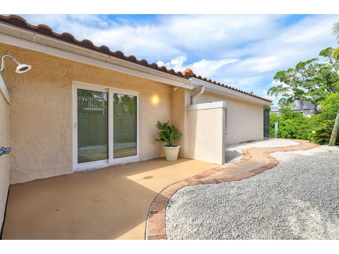 5012 Higel Avenue Sarasota FL 34242 A4658844 image64