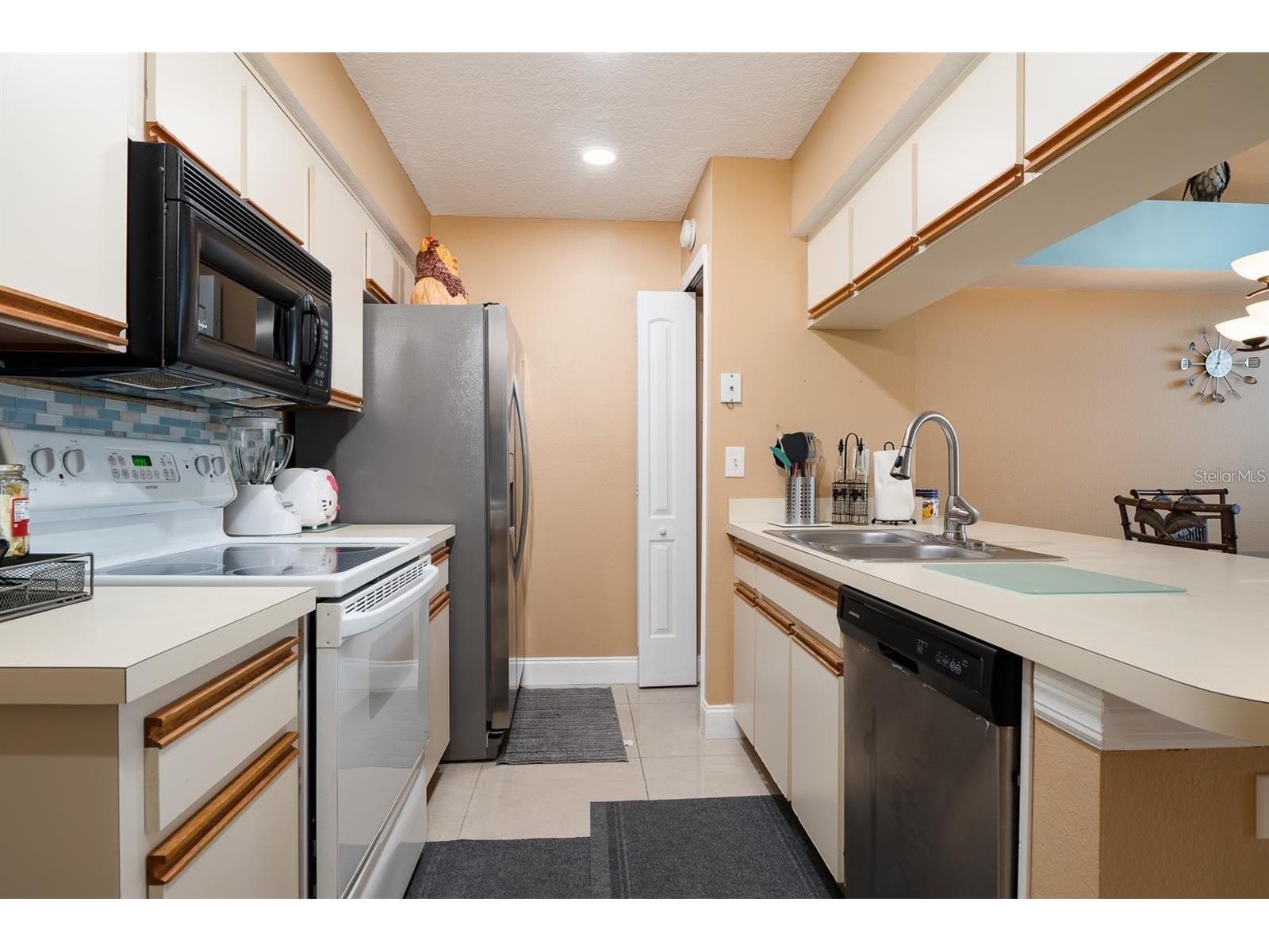 5012 Laguna Bay Circle #74 Kissimmee FL 34746 S5140690 image11