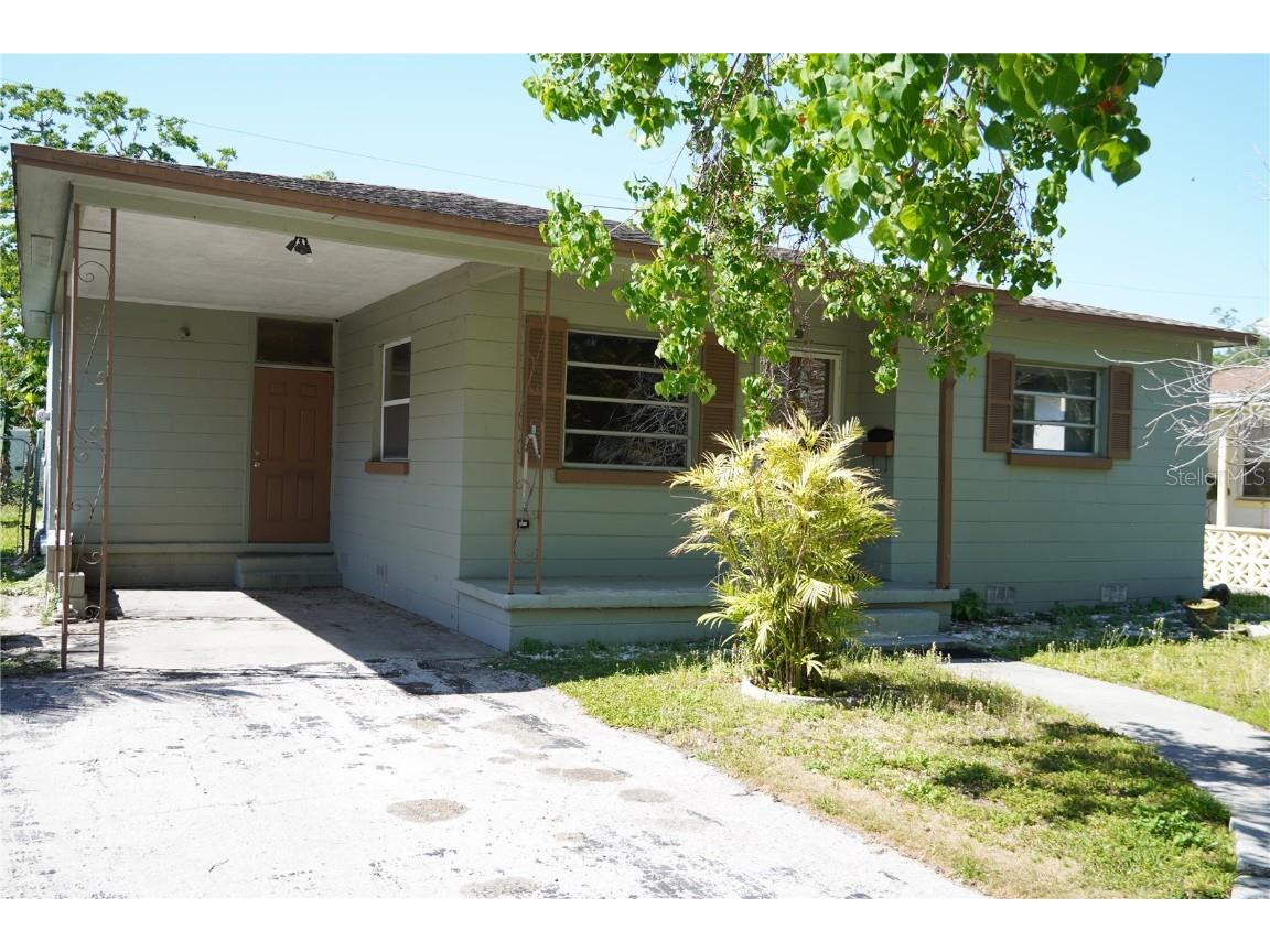 5012 Oxford Avenue N Saint Petersburg FL 33710 TB8376346 image1