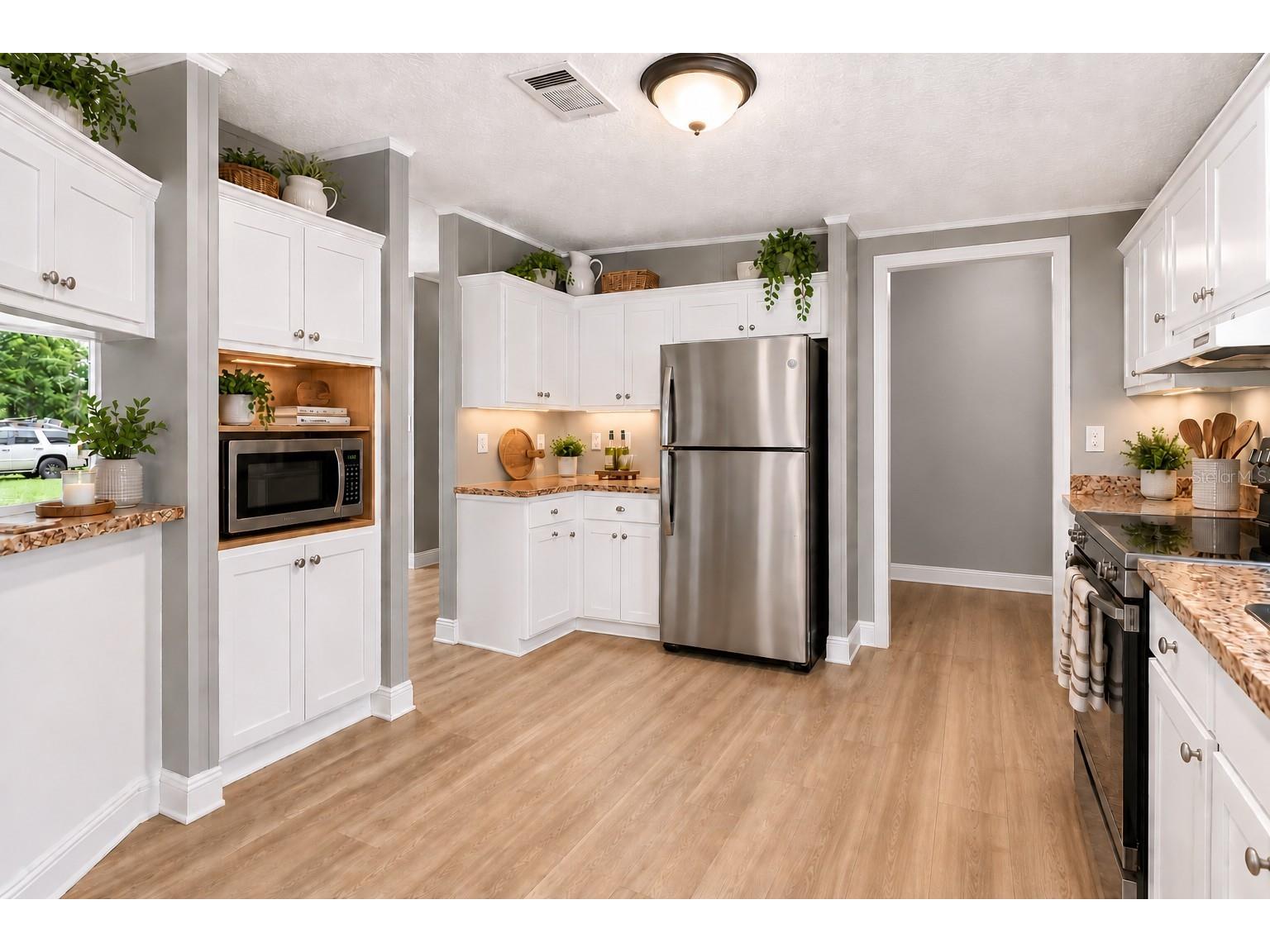 5012 S 66th Street Tampa FL 33619 TB8513933 image5