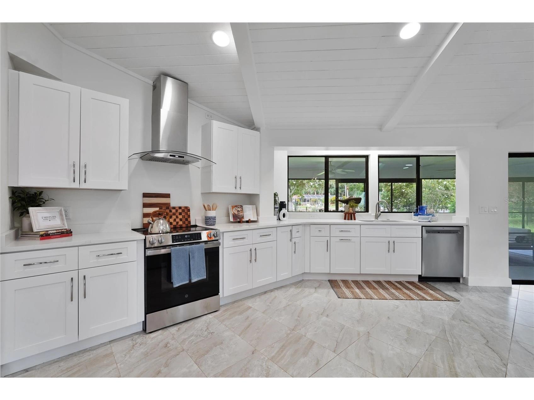 5012 S Deep Water Point Homosassa FL 34448 - HOMOSASSA TB8489765 image7