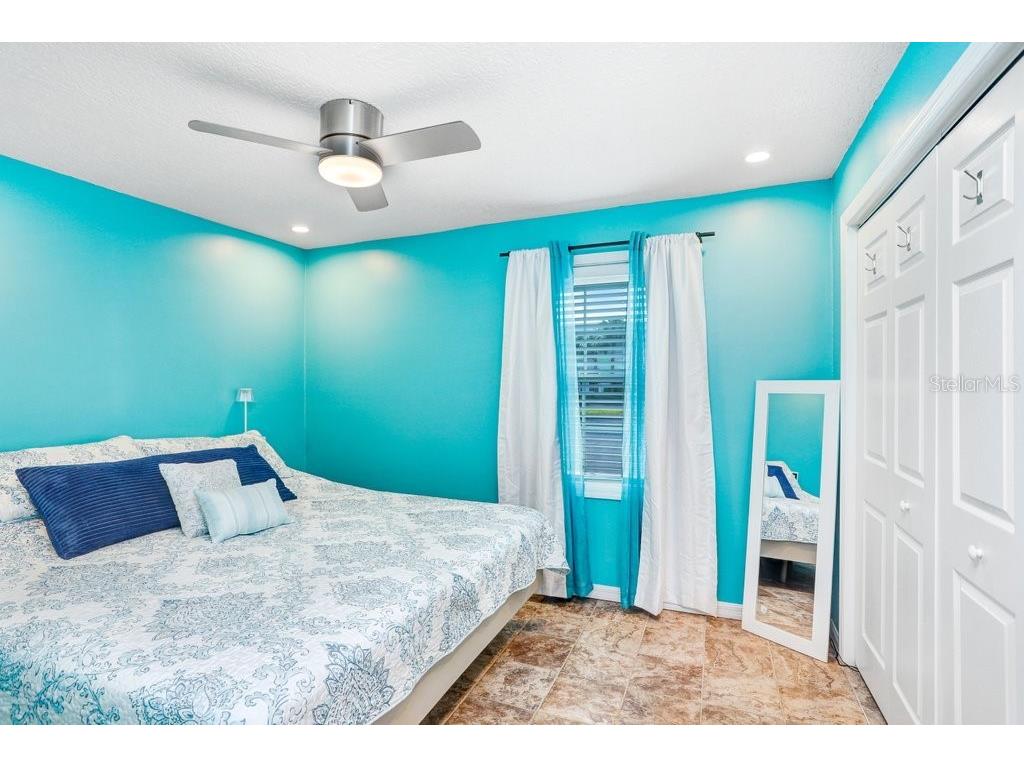 5012 Starfish Drive SE #B Saint Petersburg FL 33705 TB8486049 image10