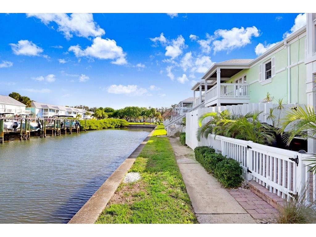 5012 Starfish Drive SE #B Saint Petersburg FL 33705 TB8486049 image19