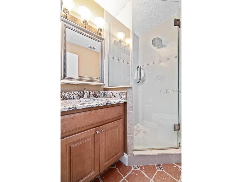 5012 Starfish Drive SE #C Saint Petersburg FL 33705 TB8339793 image17