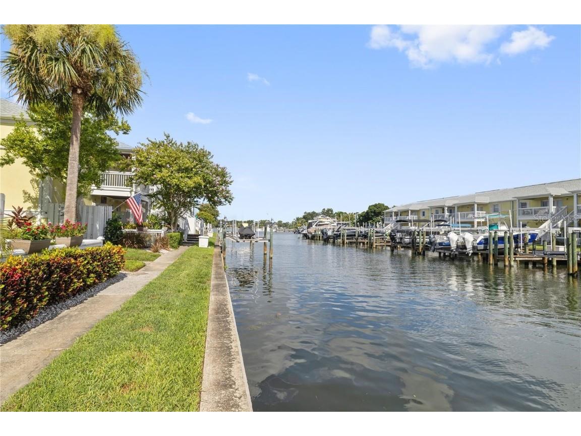 5012 Starfish Drive SE #C Saint Petersburg FL 33705 TB8339793 image22