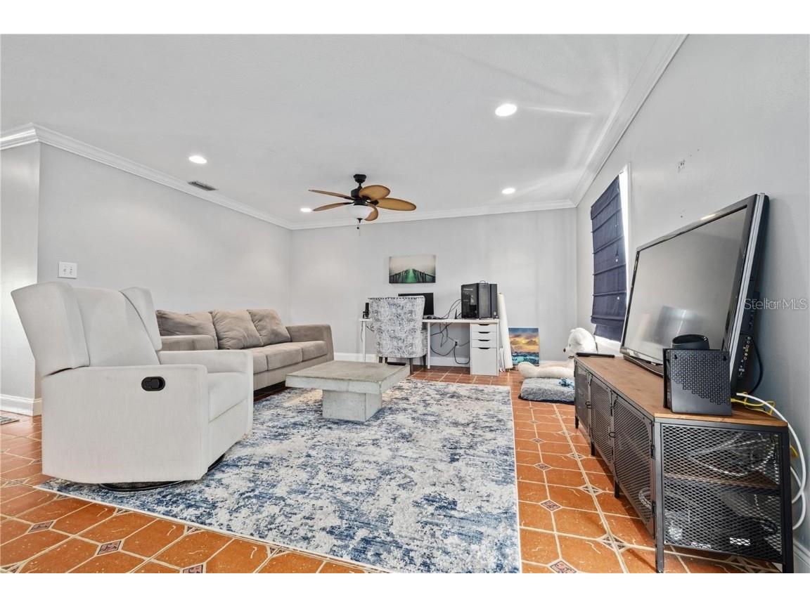 5012 Starfish Drive SE #C Saint Petersburg FL 33705 TB8339793 image9