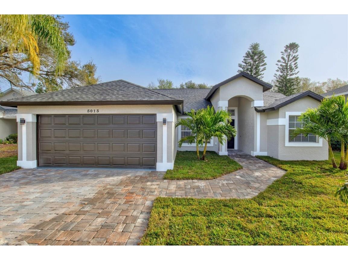 5013 72nd Court E Bradenton FL 34203 A4559631 image1