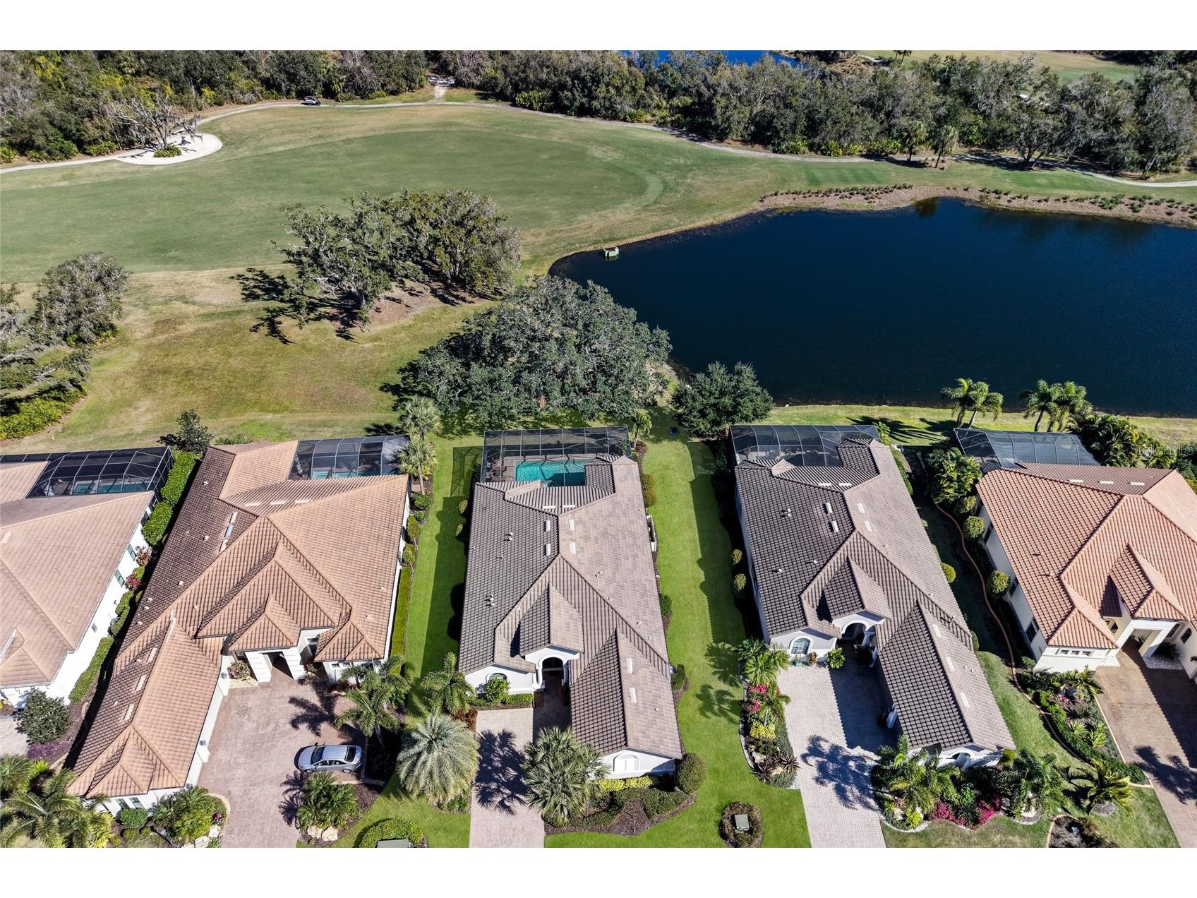 5013 Benito Court Lakewood Ranch FL 34211 A4679266 image1