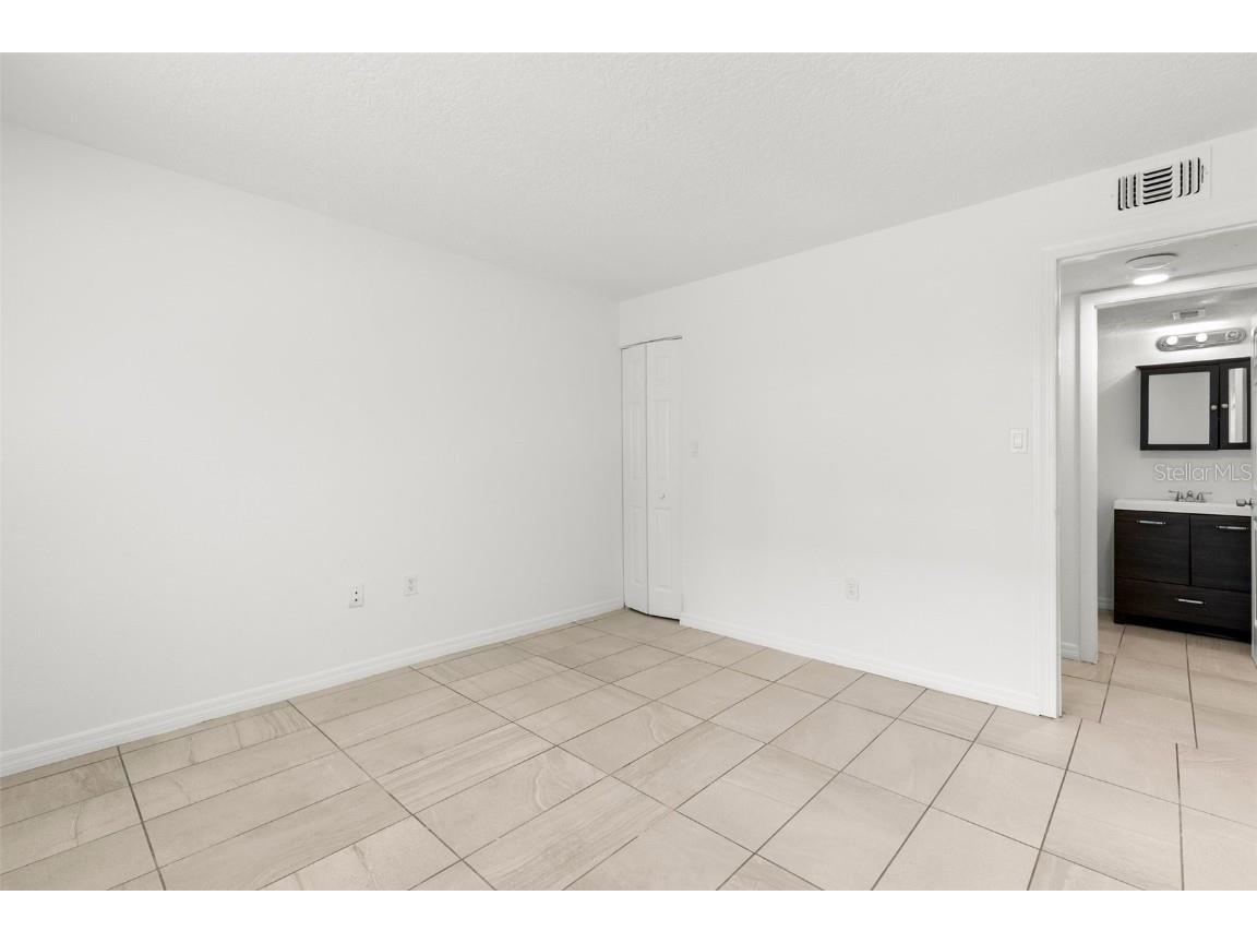 5013 Terrace Palms Circle #101 Tampa FL 33617 TB8405483 image15