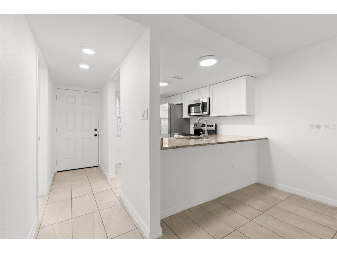 5013 Terrace Palms Circle #101 Tampa FL 33617 TB8405483 image4