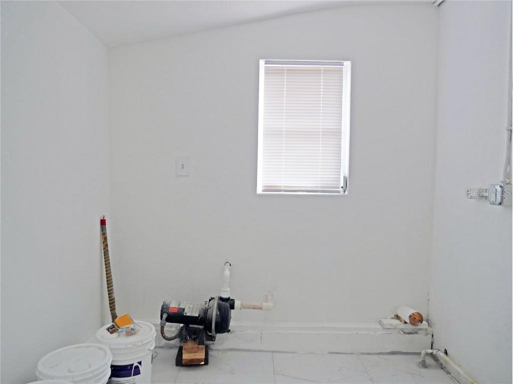 5014 Dr Martin Luther King Jr Street S Saint Petersburg FL 33705 TB8436339 image17