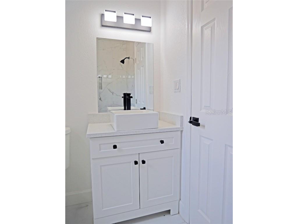5014 Dr Martin Luther King Jr Street S Saint Petersburg FL 33705 TB8436339 image25