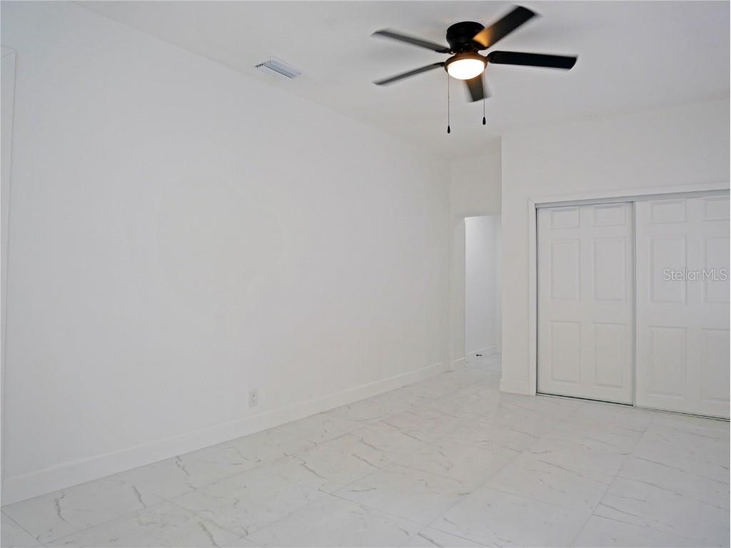 5014 Dr Martin Luther King Jr Street S Saint Petersburg FL 33705 TB8436339 image28