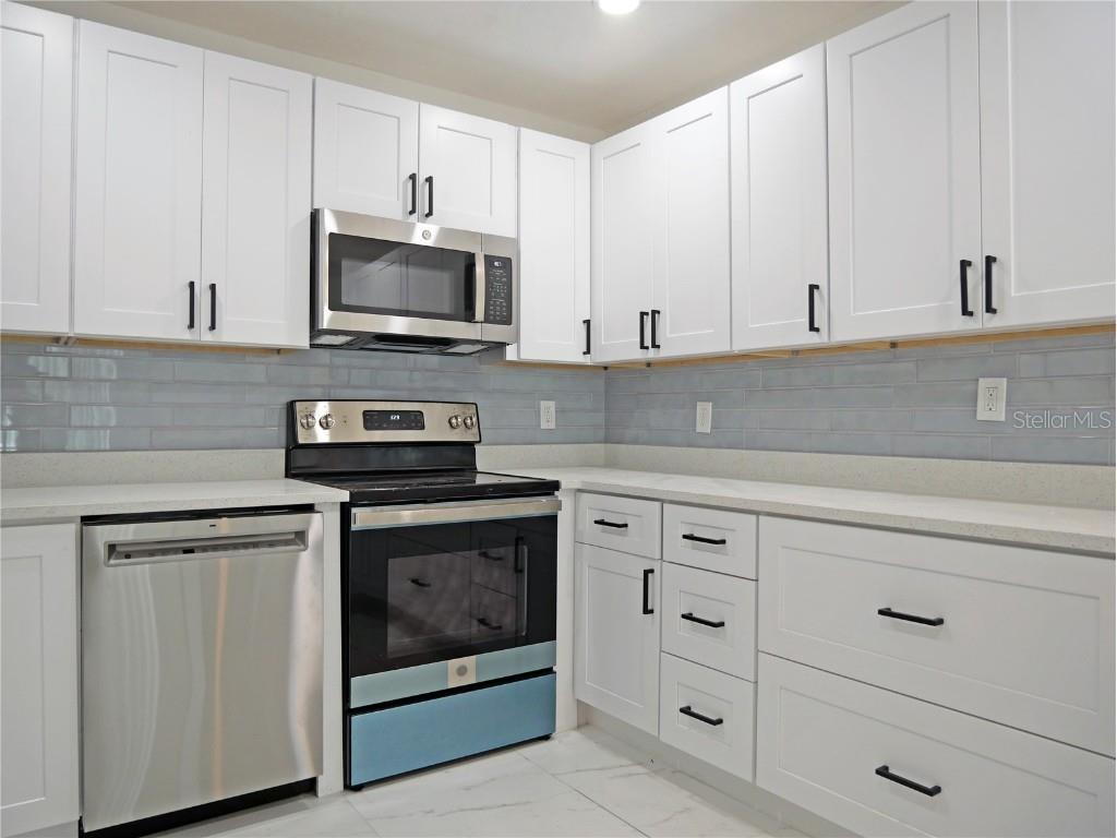 5014 Dr Martin Luther King Jr Street S Saint Petersburg FL 33705 TB8436339 image4
