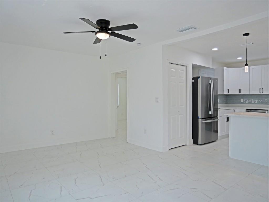 5014 Dr Martin Luther King Jr Street S Saint Petersburg FL 33705 TB8436339 image8