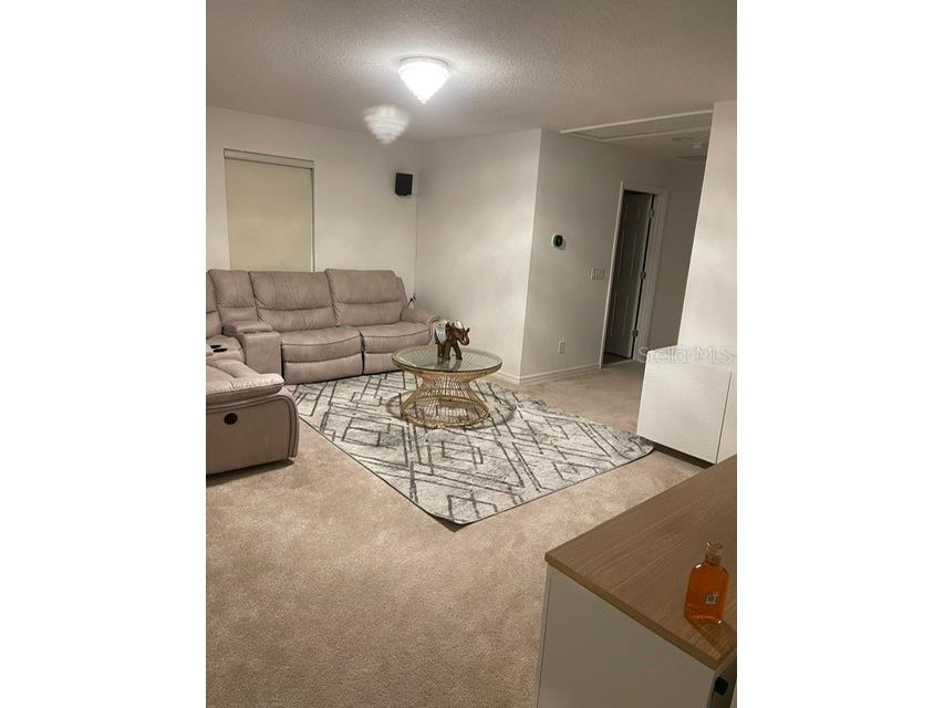 5014 Royal Point Avenue Kissimmee FL 34746 O6293915 image3