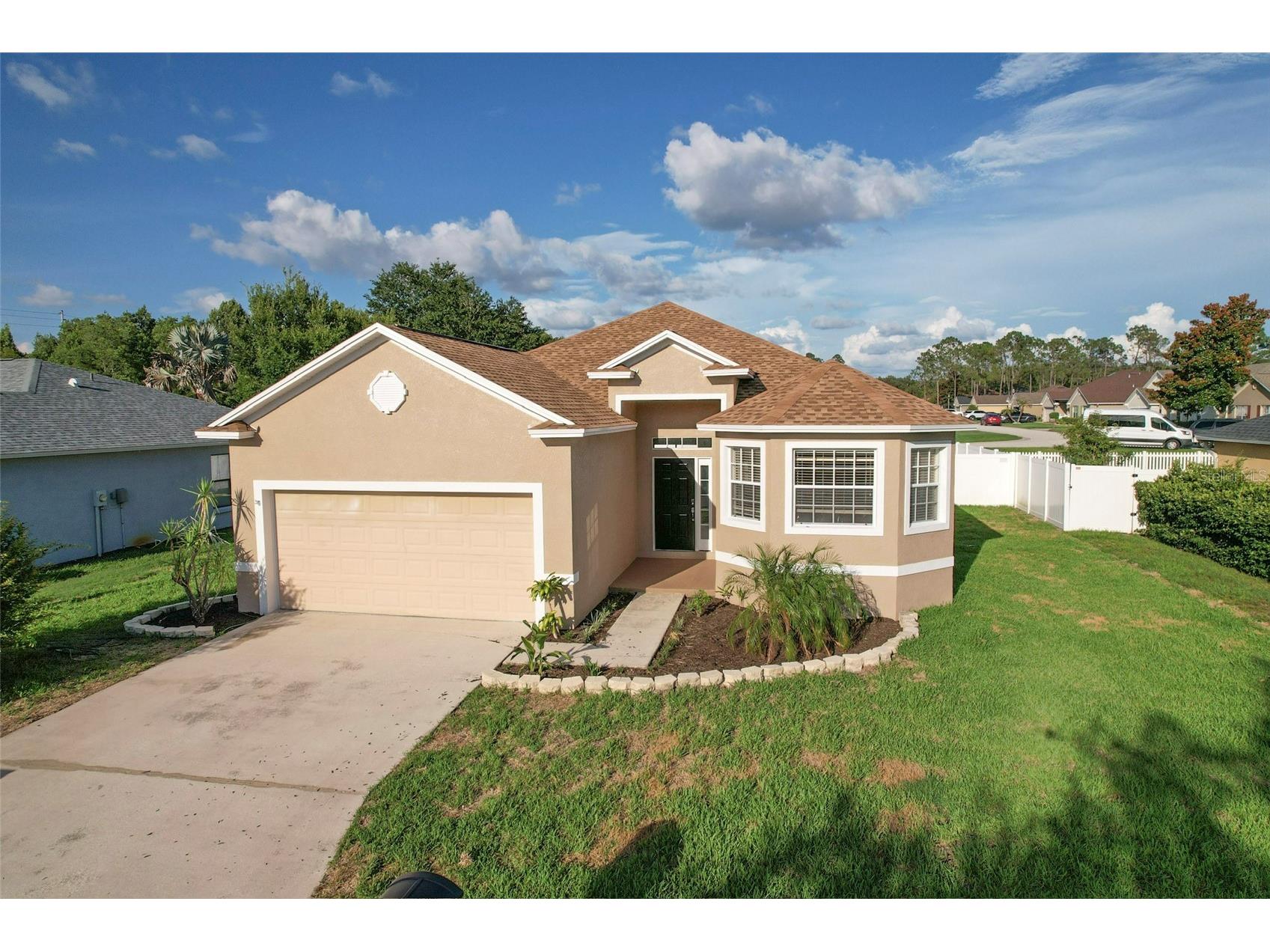 5014 Yellowtop Loop Lakeland FL 33811 B4902296 image1