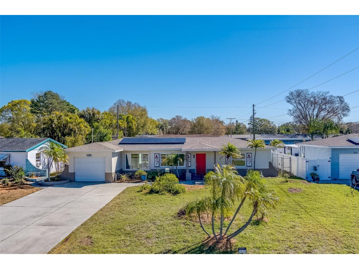 5015 58th Street N Kenneth City FL 33709 U8231295 image1