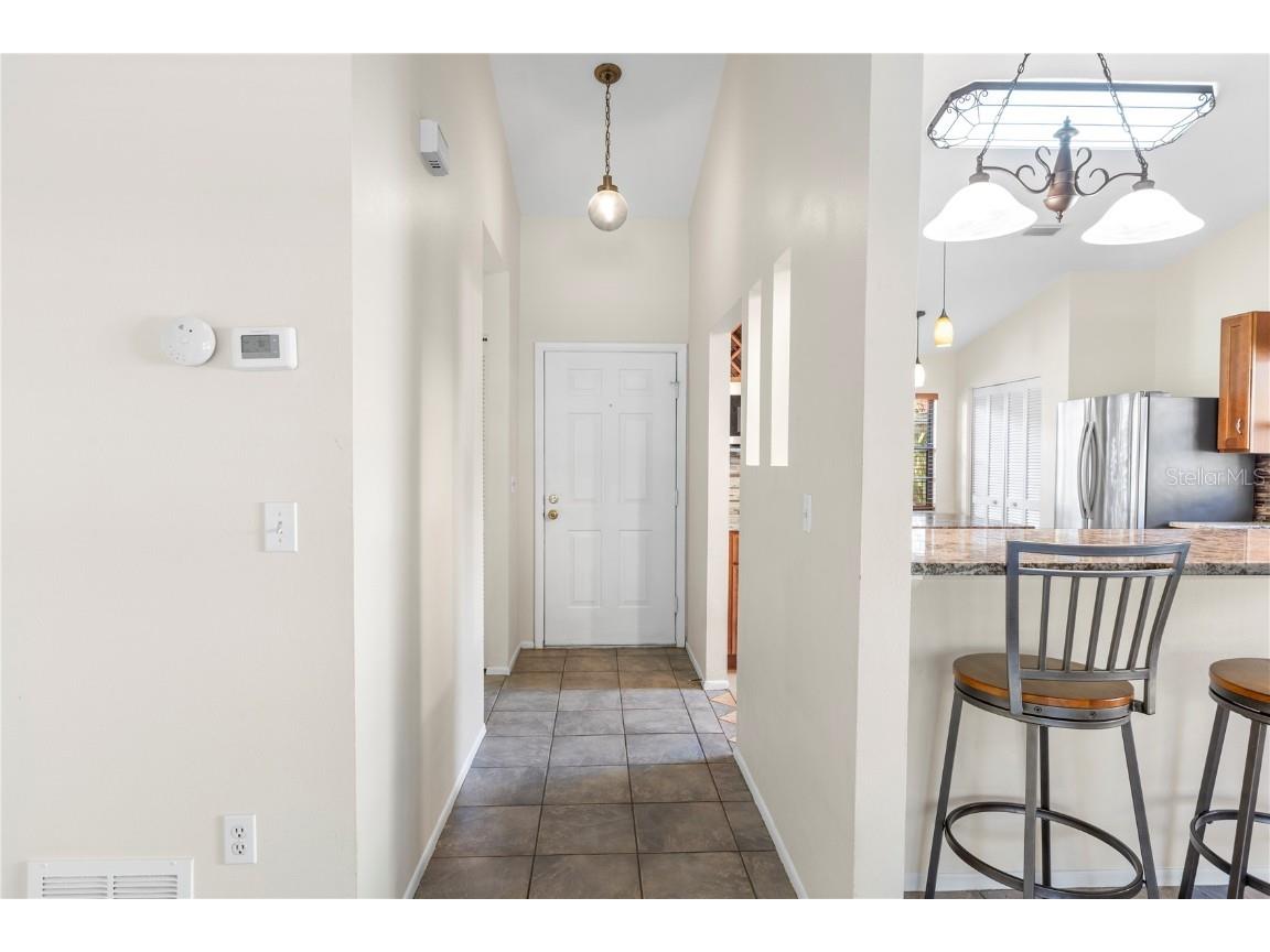 5015 Barrington Circle #201 Sarasota FL 34234 TB8427837 image12