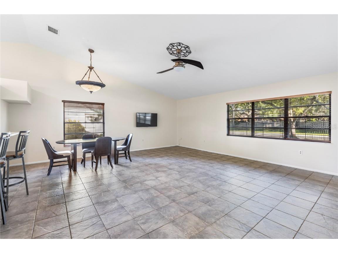 5015 Barrington Circle #201 Sarasota FL 34234 TB8427837 image15