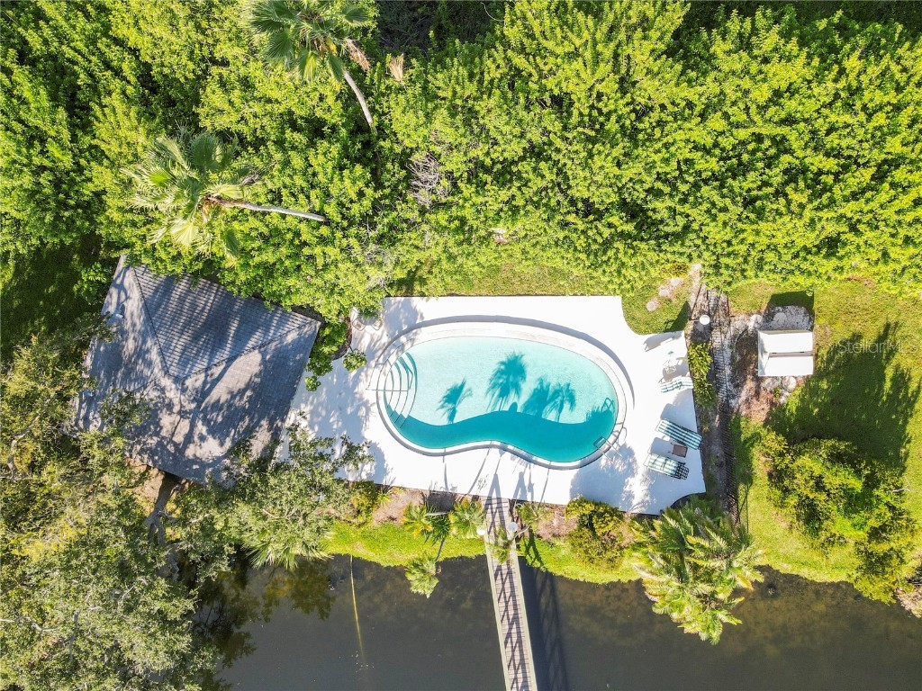 5015 Barrington Circle #201 Sarasota FL 34234 TB8427837 image38