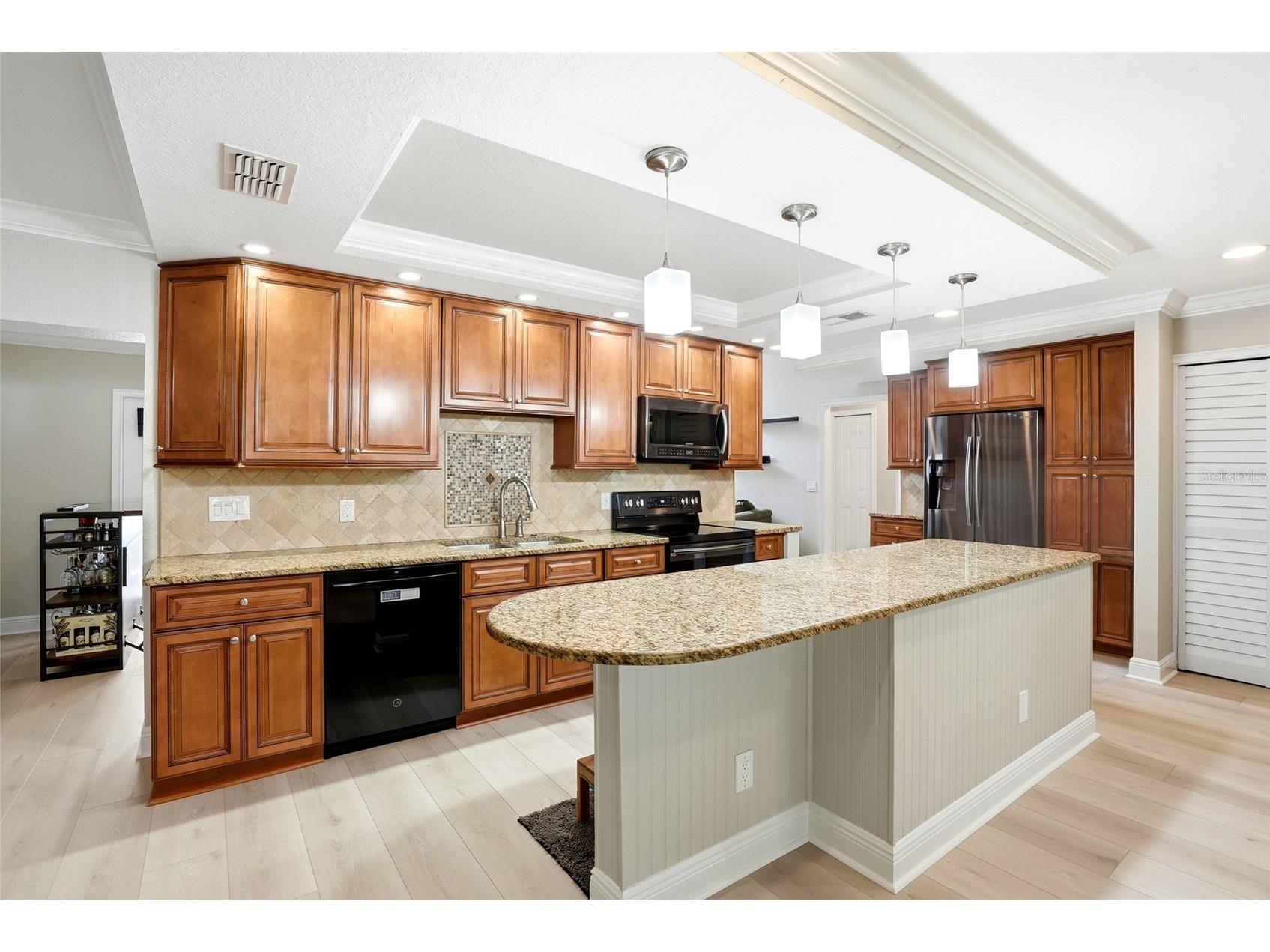 5015 Bridgeport Drive Safety Harbor FL 34695 TB8508567 image4