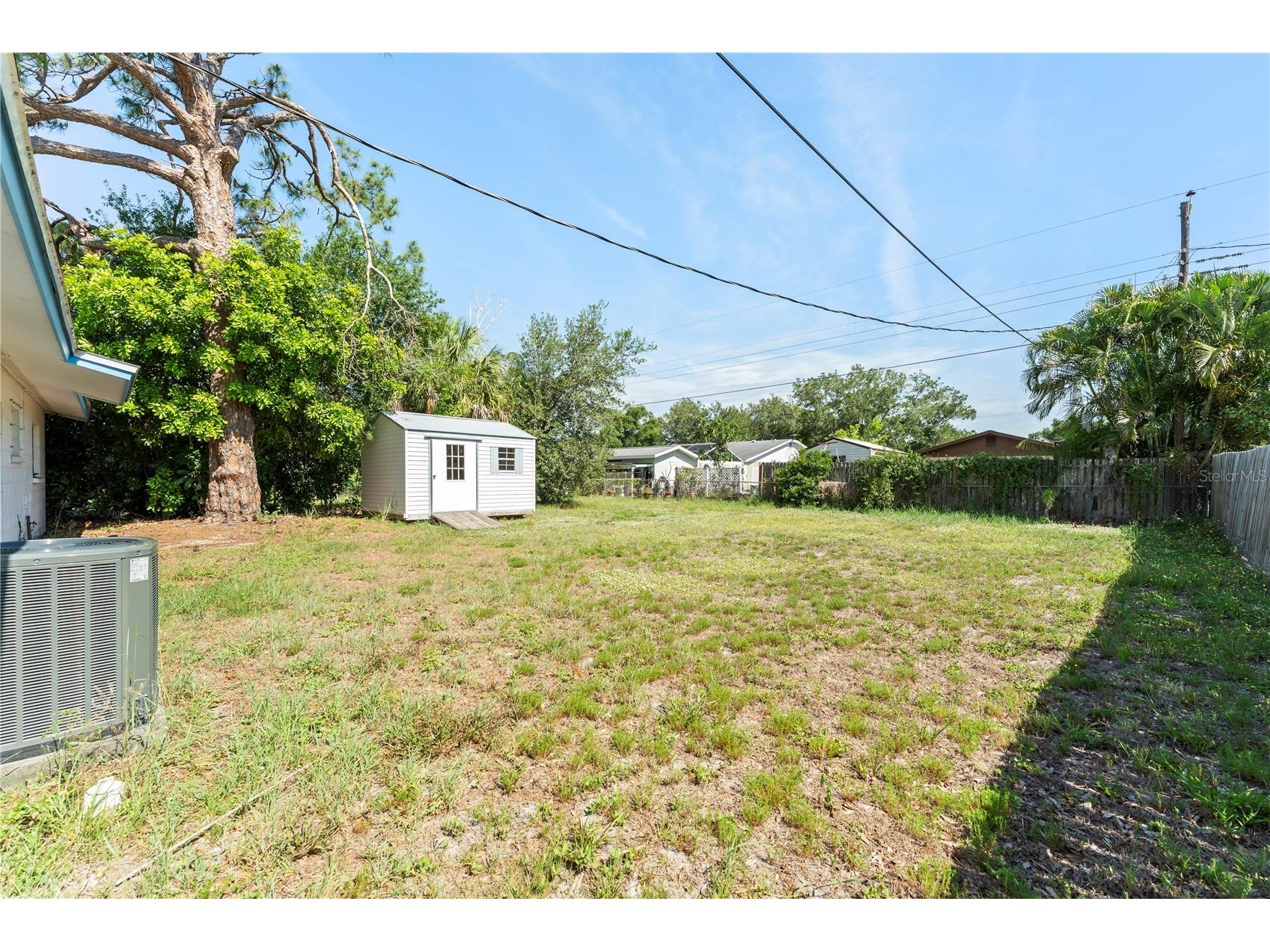 5015 Brookmeade Drive Sarasota FL 34232 N6144658 image21