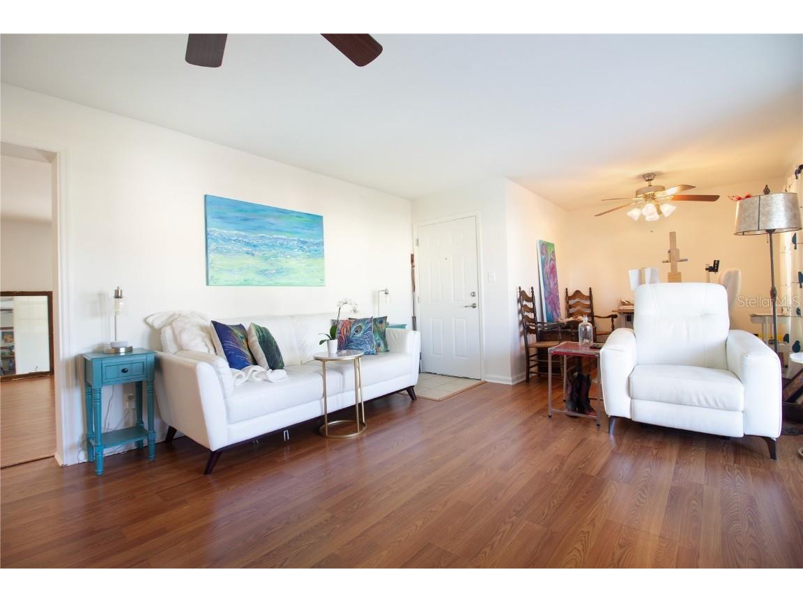 5015 Coquina Key Drive SE #F Saint Petersburg FL 33705 - TAMPA BAY TB8437073 image5