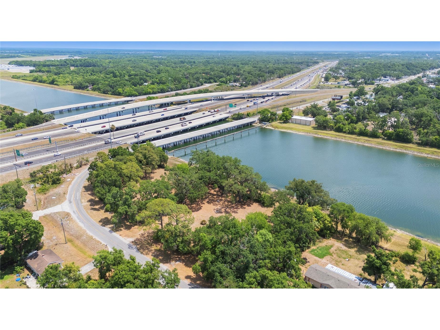 5015 Garden Lane Tampa FL 33610 TB8505369 image3