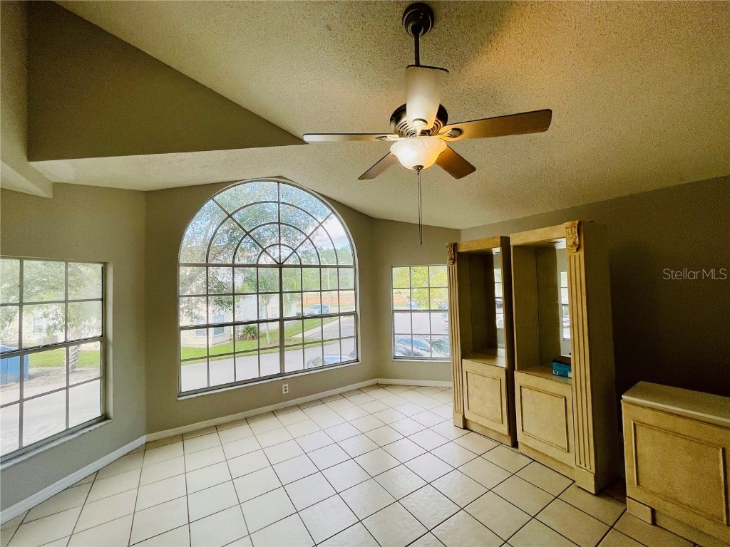 5015 Laguna Bay Circle #92 Kissimmee FL 34746 S5136665 image4