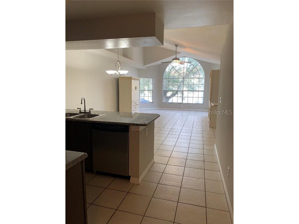 5015 Laguna Bay Circle #92 Kissimmee FL 34746 S5136665 image9
