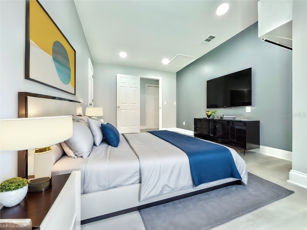 5015 Nassau Circle #4 Orlando FL 32808 O6234905 image20