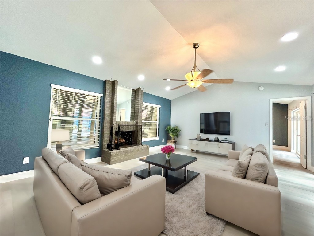 5015 Nassau Circle #4 Orlando FL 32808 O6234905 image3