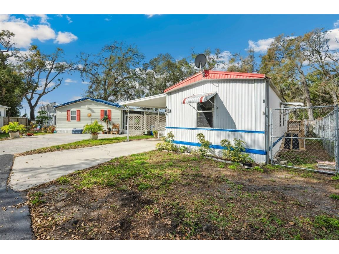 5015 Shirley Circle Zephyrhills FL 33542 TB8437315 image2
