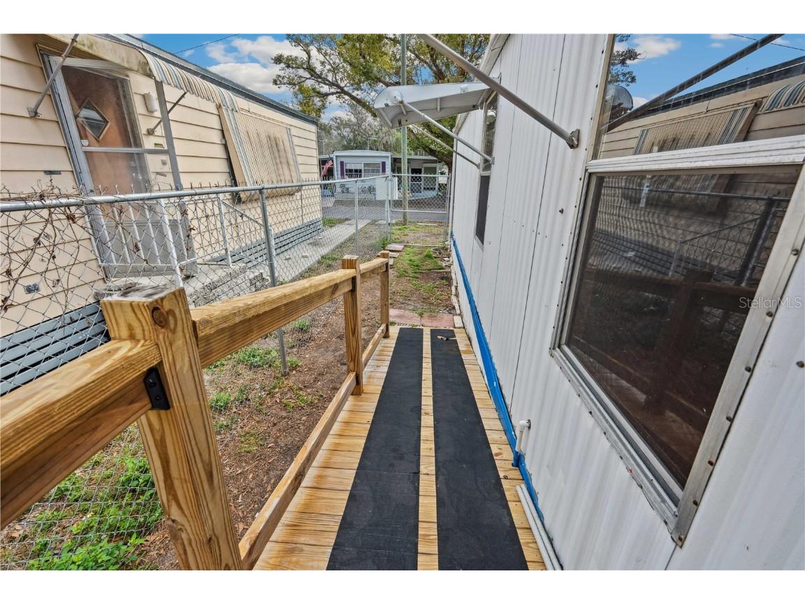 5015 Shirley Circle Zephyrhills FL 33542 TB8437315 image6