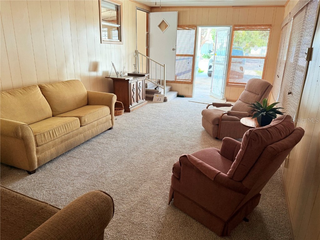 5015 Shirley Circle Zephyrhills FL 33542 TB8437315 image9