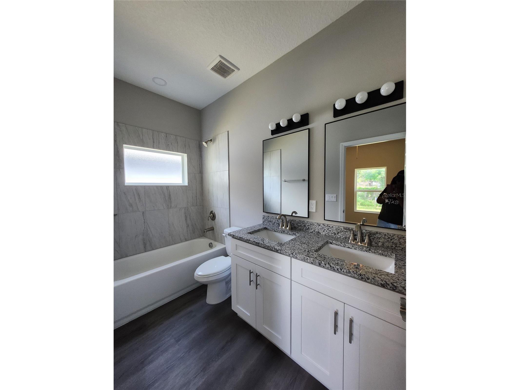 5016 Finders Court Tampa FL 33617 TB8516858 image2